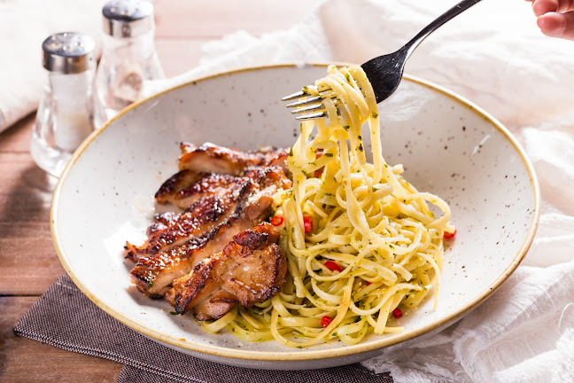 GRUB Junction 8 - Hospitality and gastronomy