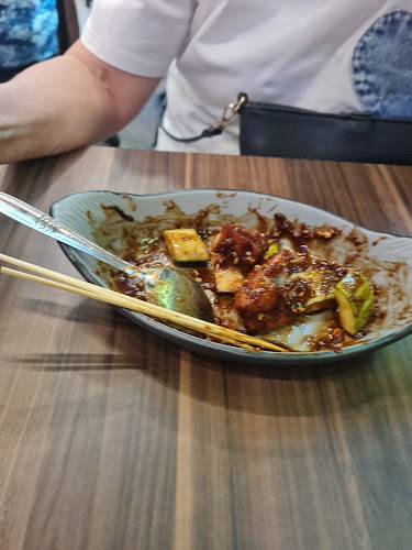 10 Tampines Central 1, B1-05 / 06 Tampines One, Singapore 529536