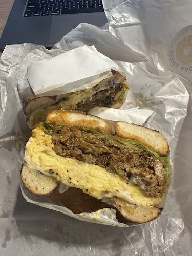 Keen's Bagelry - Hospitality and gastronomy