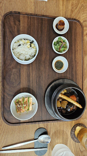 Na Oh - Hospitality and gastronomy