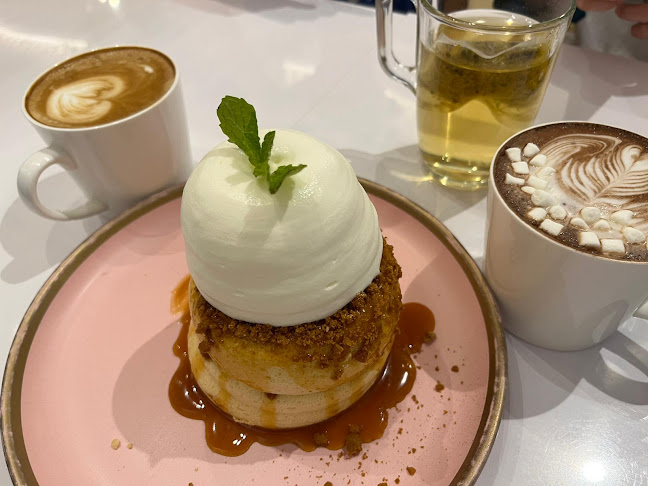 Comentarii opinii despre Fluff Stack (Tampines 1)