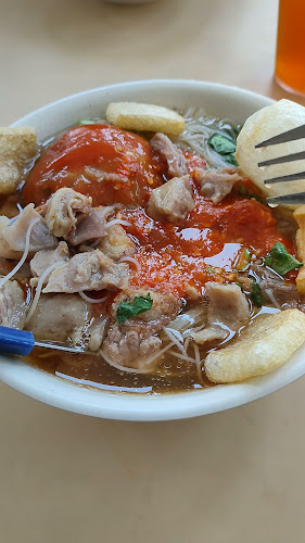 JOO CHIAT FOOD CENTRE - Hospitality and gastronomy