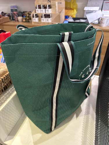 Opinii despre Little Farms Market, Katong Point (Grocer) în Singapore - Hospitality and gastronomy