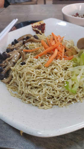 Fire Flies (formerly known as "Thunder Tree" ) - Singapore