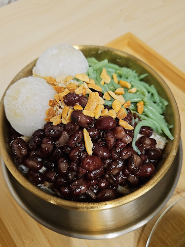 Comentarii opinii despre Durian Haus