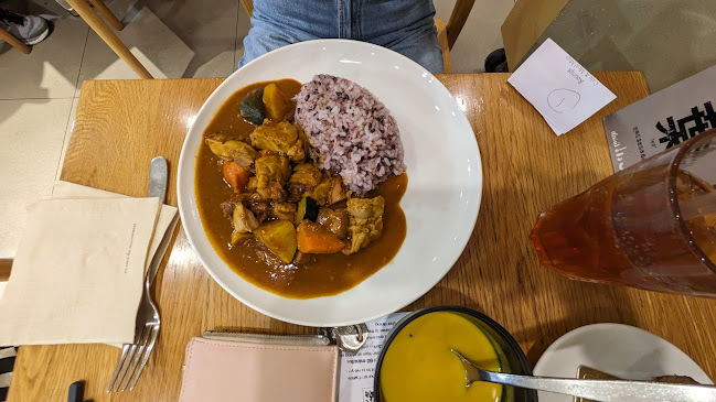 Comentarii opinii despre Café&Meal MUJI Raffles City