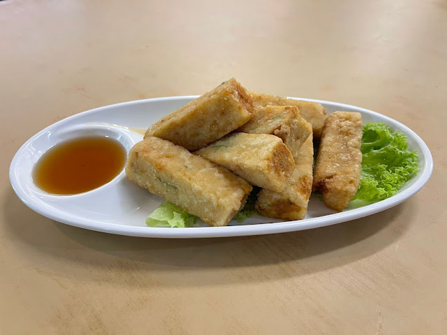 Uncle Leong Seafood - Hospitality and gastronomy