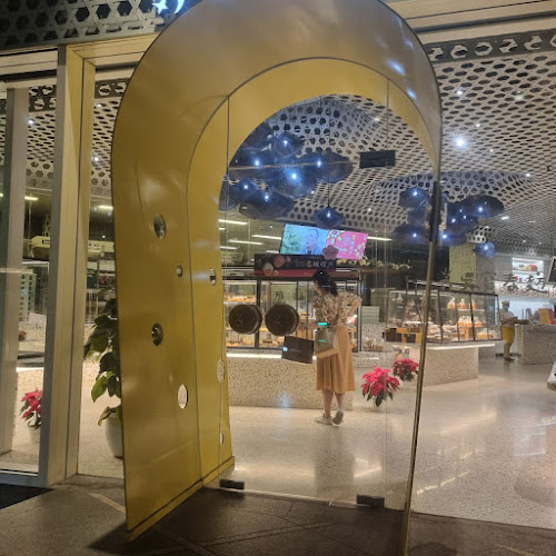 Wu Pao Chun Bakery (Orchard Paragon Shopping Centre)