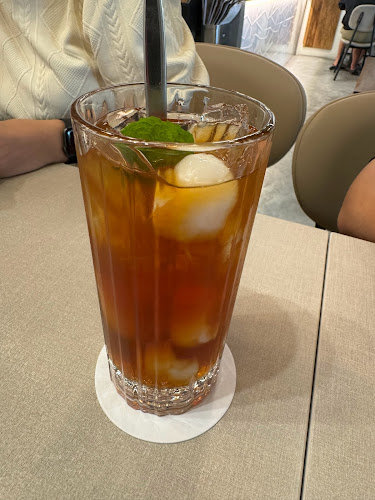 18 Yishun Ave 9, #01-04 Junction Nine, Singapore 768897