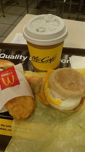 684 Hougang Ave 8, #01-999, Singapore 530684