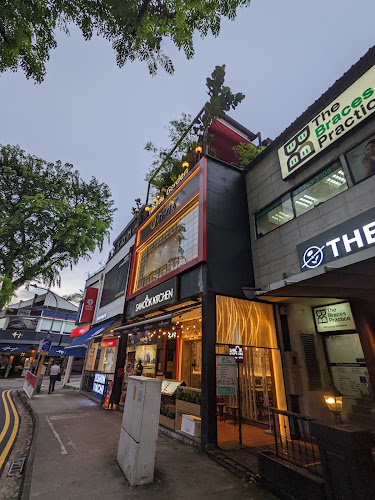 Takeda Garden Roof Top Bar - Singapore