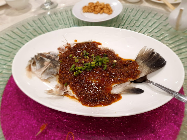 60 Tessensohn Rd, Civil Service Club @ Tessensohn, Singapore 217664