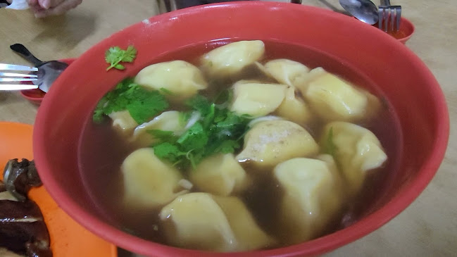 Original Chew Kee Eating House (Chew Kee Soy Sauce Chicken) - Hospitality and gastronomy