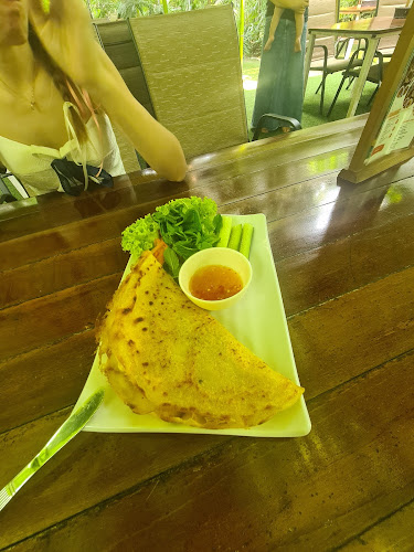 Lucky Saigon Café - Hospitality and gastronomy