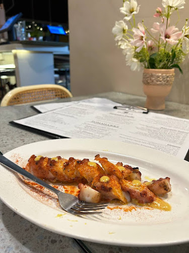 Opinii despre Micasa Kitchen & Bar în Singapore - Hospitality and gastronomy