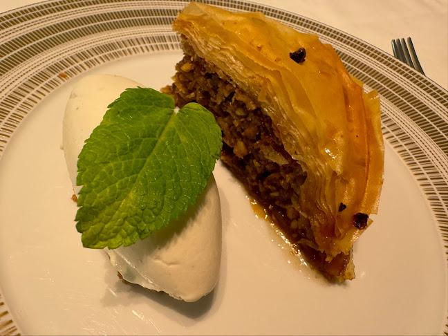 estiatorio Milos - Hospitality and gastronomy