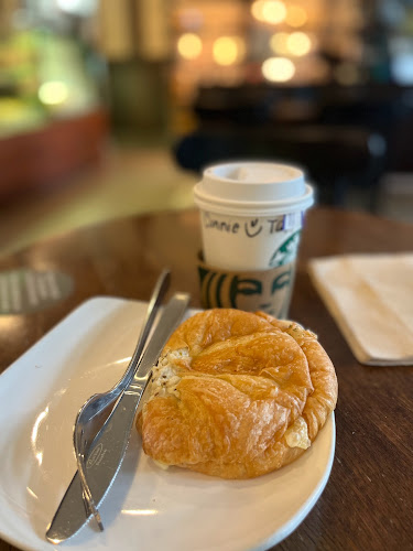 9 N Buona Vista Dr, #01-13/14 The Metropolis, Singapore 138588