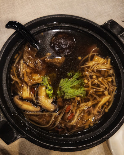 10 Sinaran Drive #B1-105/106/129 Square 2, Singapore 307506