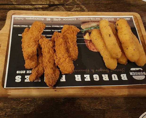 Comentarii opinii despre Burger & Steak Frites