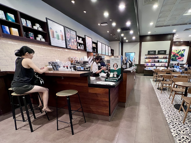 Starbucks Metropolis - Singapore
