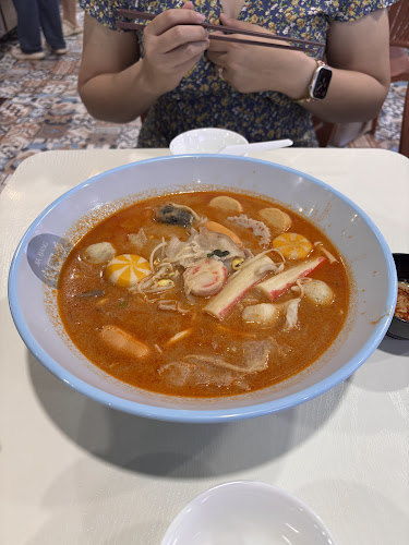 Opinii despre Hometown Mala Hotpot Mala Tang în Singapore - Hospitality and gastronomy