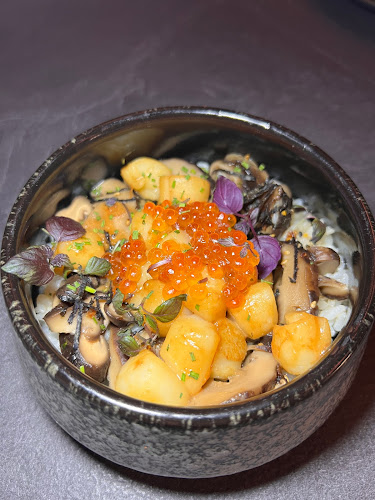 Comentarii opinii despre Jū Kyū Restaurant & Bar