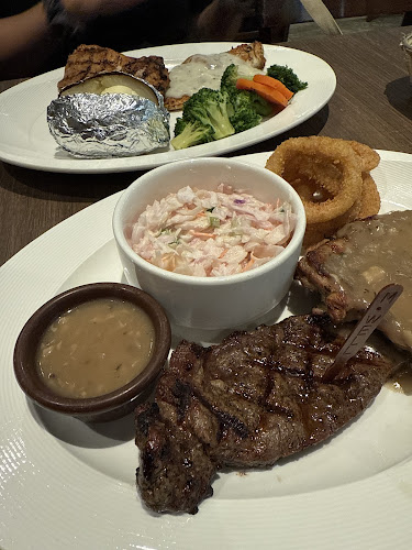 Comentarii opinii despre ANDES by ASTONS @ ESR BizPark (Formerly Viva Business Park)