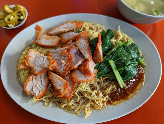 Comentarii opinii despre West Coast Market Square