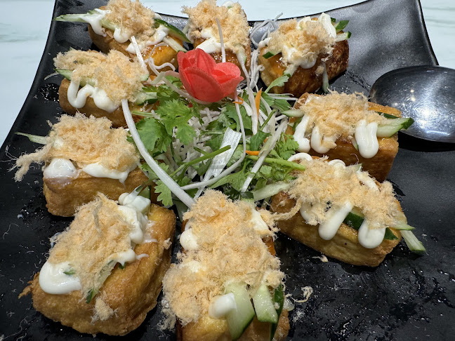 Wok Master Paya Lebar Square |Singapore Chinese Restaurant | Chili Crabs Curry Fish Head - Hospitality and gastronomy