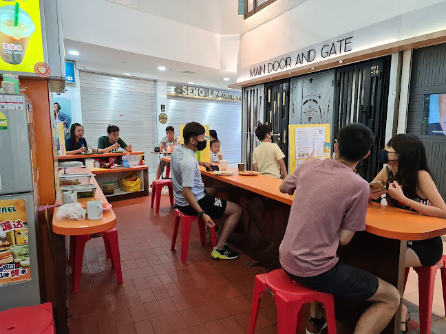 Janggut Laksa @Queensway Shopping Centre - Hospitality and gastronomy