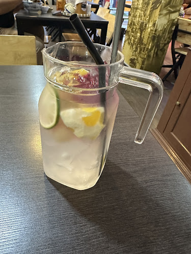 Opinii despre Ăn Là Ghiền - Bistro 7 în Singapore - Hospitality and gastronomy