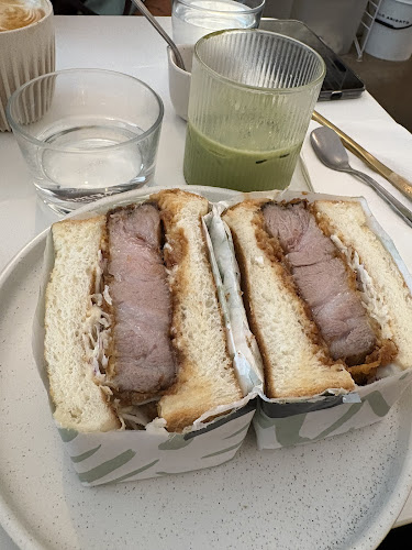 Hello Arigato Everton Park