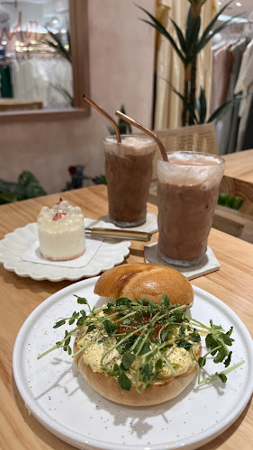 Wanderlust Cafe Singapore - Singapore