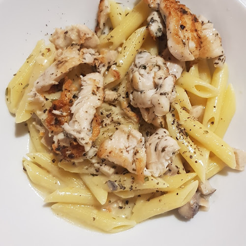 Opinii despre Jentan's Kitchen (The Pizza Lady) în Singapore - Hospitality and gastronomy