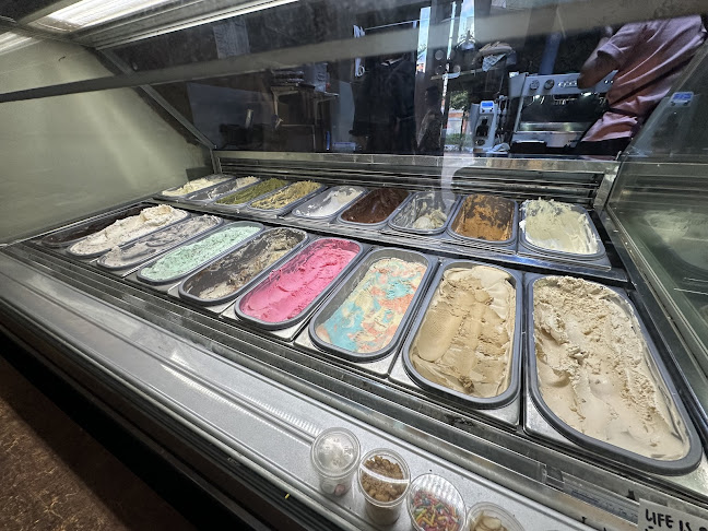 Three's A Crowd - Hospitality and gastronomy