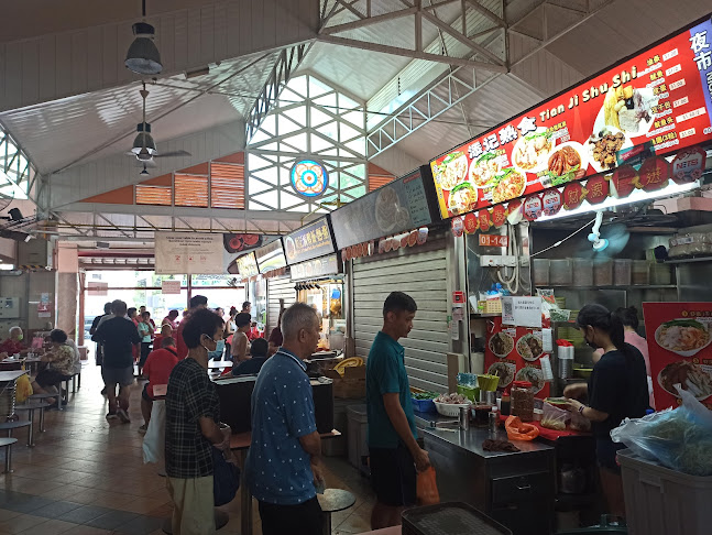 Chong Pang Food Centre - Hospitality and gastronomy