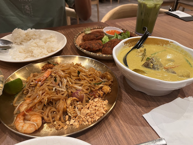 Sanook Kitchen - Holland Village - Hospitality and gastronomy