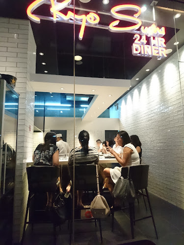 1 Tras Link, #01-06 Orchid Hotel, 078867