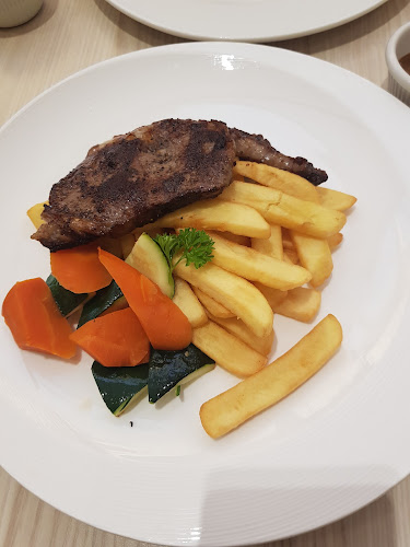 Swensen's @ West Mall - Hospitality and gastronomy