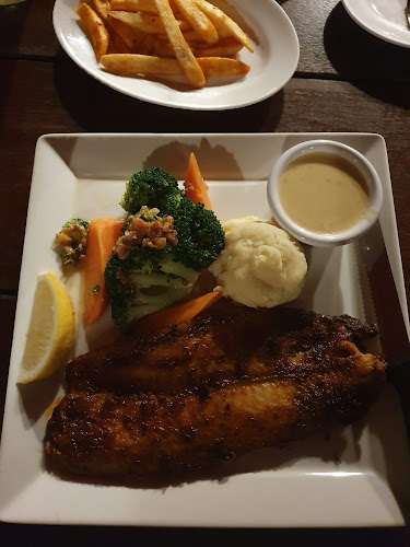 428 Upper Bukit Timah Rd, Singapore 678054