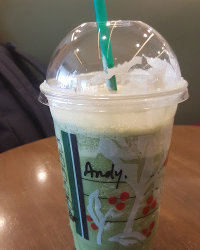 Starbucks JEM - Hospitality and gastronomy