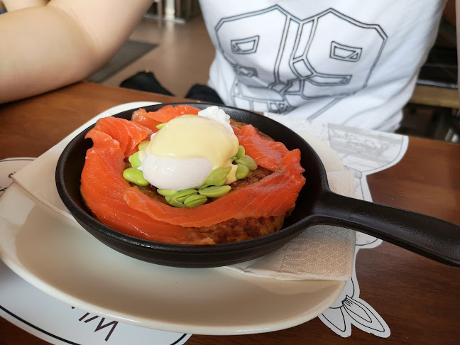 Opinii despre Brotzeit German Beer Bar and Restaurant - Katong în Singapore - Hospitality and gastronomy