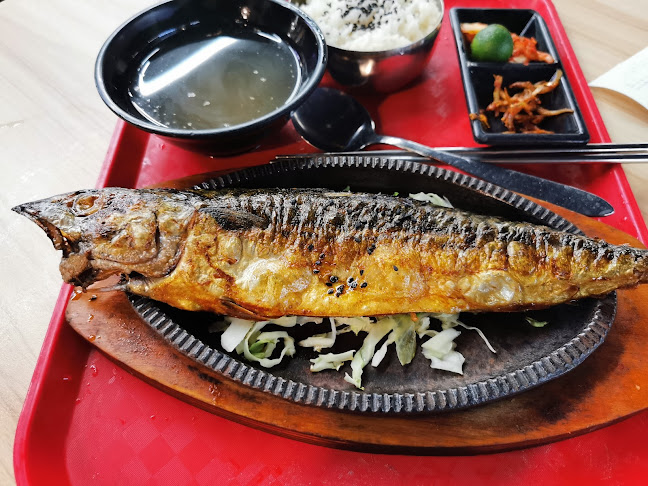 12 Kallang Ave, #01-31A Aperia Mall, Singapore 339509