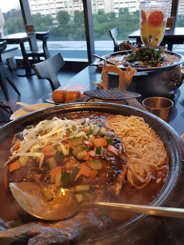 10 Tampines Central 1, #04-06/07/08, Singapore 529536