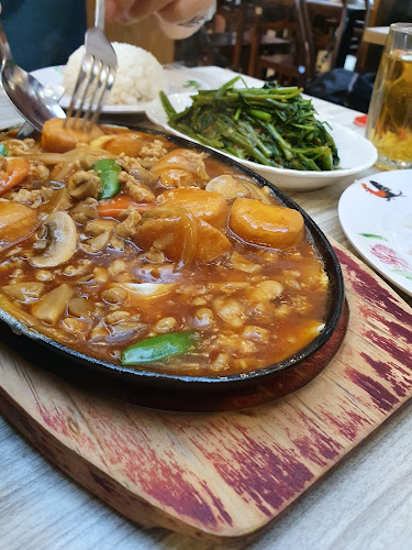 Wee Nam Kee Chicken Rice - Singapore