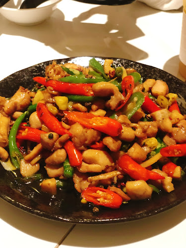 Airport Blvd., T3 Departure Singapore Changi Airport, 03-21, Singapore 819663