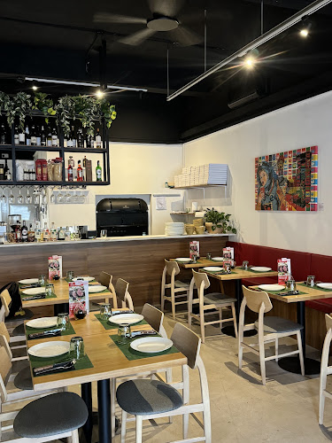 Comentarii opinii despre La Bettola Pizza & Grill