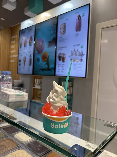 Yolé Plaza Singapura - Singapore