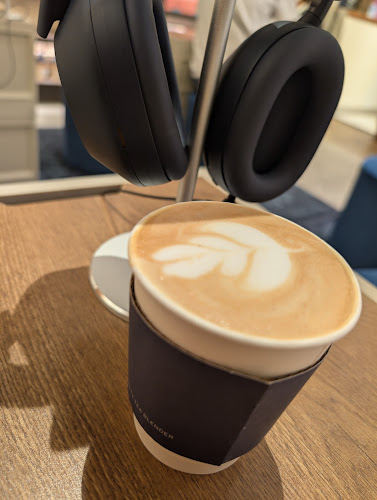 The 1872 Clipper Tea Co. ION Orchard - Singapore