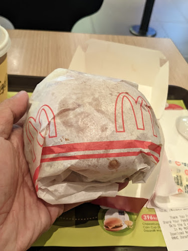 120 Pasir Ris Central, #01-12 Sports Centre, Singapore 519640